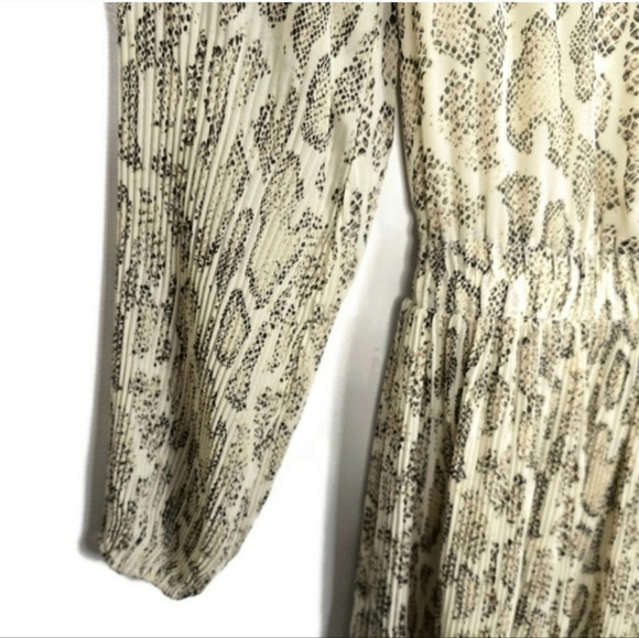 Anthropologie Current Air Olivia Snake Print Pleated Midi Dress XS - Picture 9 of 16